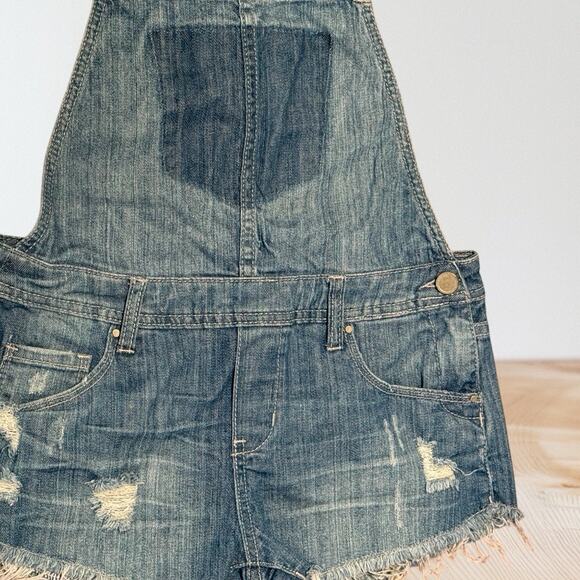 Blank NYC Distressed Frayed Denim Shortalls Size 25 Bibs Womens 100% Cotton Fun - Picture 4 of 10